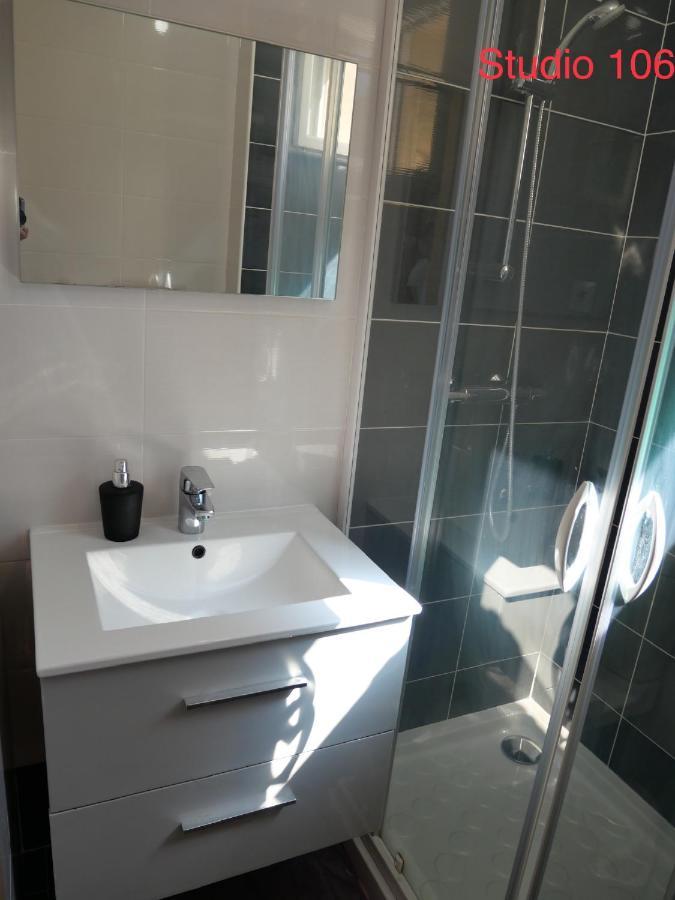 Studio A 300 M De La Gare De Mantes-La-Jolie Eksteriør billede