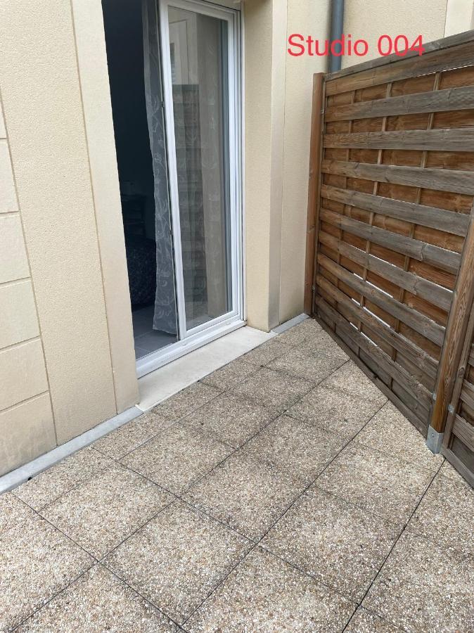 Studio A 300 M De La Gare De Mantes-La-Jolie Eksteriør billede